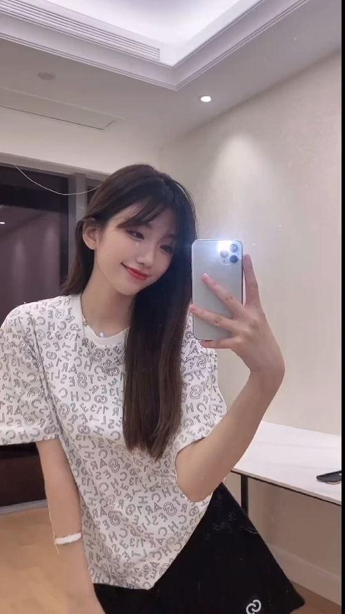 关灯变装黑料网,网络背后的神秘世界